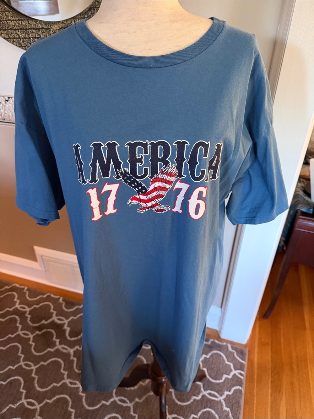 America 1776 Graphic Tee - Blue2xL Hanes Authentic like new